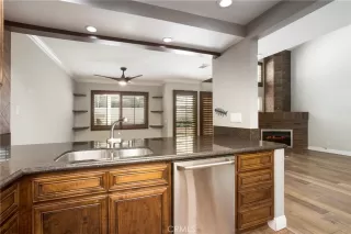 Photo #4: OC25247447 Listing 