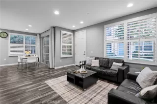 Photo #3: OC25247648 Listing 