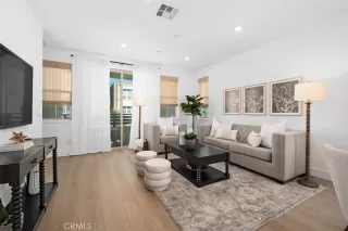 Photo #4: OC25247898 Listing 