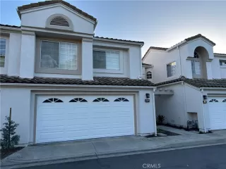 More Details about MLS # OC25248049 : 152 AGOSTINO