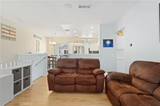 Photo #3: OC25248807 Listing 