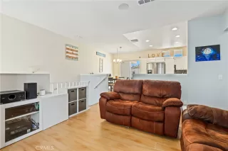 Photo #5: OC25248807 Listing 