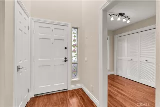 Photo #4: OC25248837 Listing