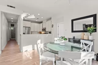 Photo #4: OC25248898 Listing 