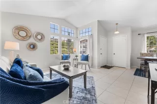 Photo #6: OC25249038 Listing 