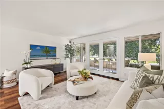 Photo #4: OC25249259 Listing 