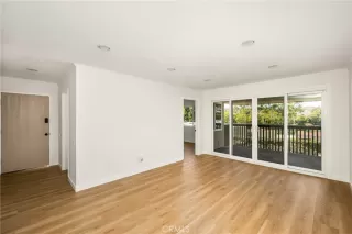 Photo #4: OC25249285 Listing 