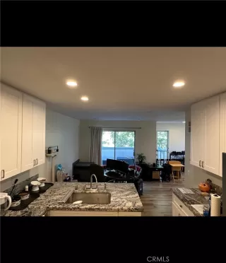 Photo #4: OC25249333 Listing