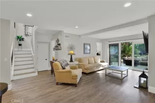 Photo #4: OC25249713 Listing 