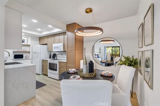 MLS: OC25250764 Condo For Sale