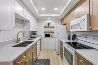 Photo #3: OC25250764 Listing 