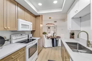 Photo #5: OC25250764 Listing 