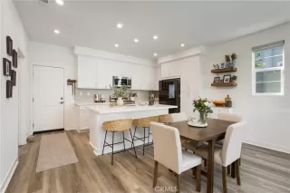 Photo #4: OC25251886 Listing 