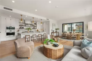 Photo #2: OC25252199 Listing 