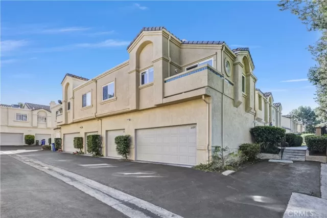 MLS: OC25252287 Condo For Sale