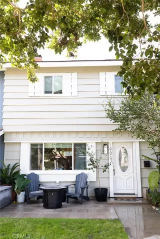 Photo #3: OC25252344 Listing 