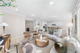 Photo #4: OC25252665 Listing 