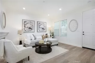 Photo #1: OC25252683 Listing 