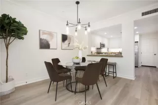 Photo #2: OC25252683 Listing 