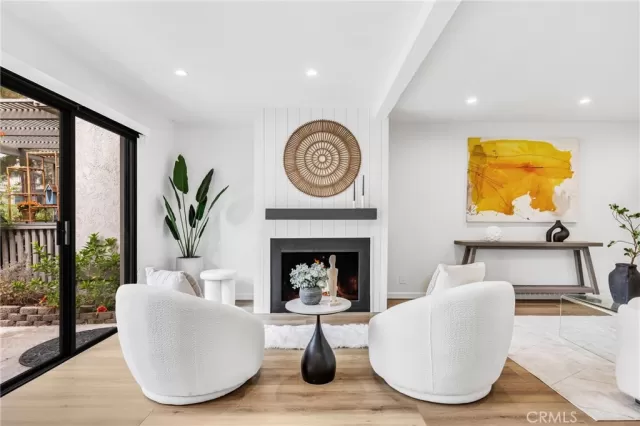 MLS: OC25252801 Condo For Sale