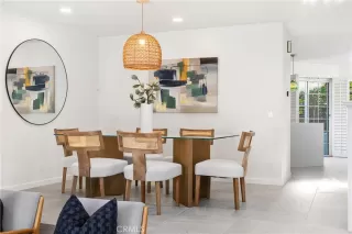 Photo #6: OC25252864 Listing 