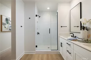 Photo #6: OC25253057 Listing 