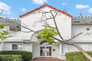 Photo #5: OC25253166 Listing 