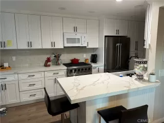 More Details about MLS # OC25253195 : 18272 PARKVIEW LANE 101