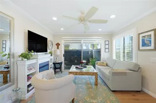 Photo #4: OC25253195 Listing 