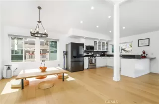 Photo #6: OC25253492 Listing 