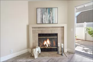 Photo #5: OC25253612 Listing 