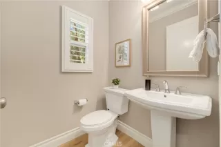 Photo #5: OC25253668 Listing 