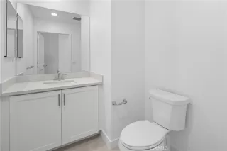 Photo #2: OC25253790 Listing 