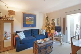 Photo #5: OC25253934 Listing 