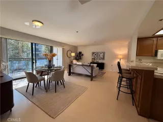 Photo #5: OC25254054 Listing 