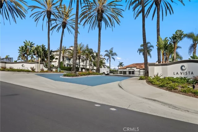 MLS: OC25254095 Condo For Sale