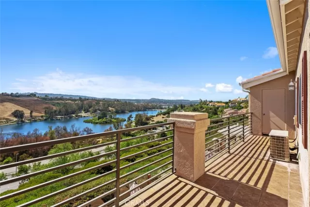 MLS: OC25254099 Condo For Sale