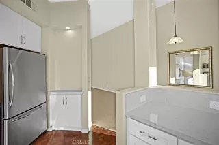 Photo #4: OC25254099 Listing 