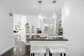 Photo #5: OC25254231 Listing 