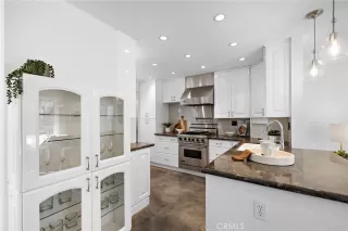 Photo #6: OC25254231 Listing 