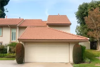 More Details about MLS # OC25254355 : 8441 SPRINGHURST