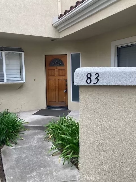 MLS: OC25254403 Condo For Sale