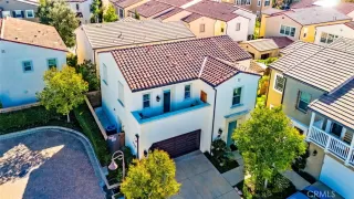 Photo #2: OC25254526 Listing