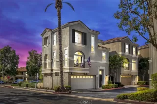 Photo #4: OC25254969 Listing 