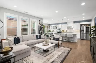 Photo #5: OC25254971 Listing