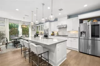 Photo #6: OC25254971 Listing