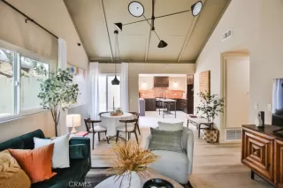 Photo #4: OC25254995 Listing 