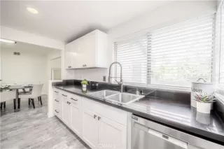 Photo #6: OC25255075 Listing 