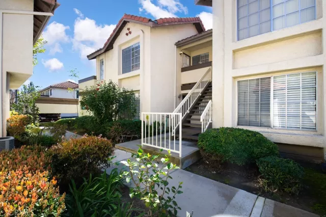 MLS: OC25255169 Condo For Sale