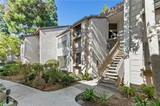 Photo #3: OC25255198 Listing 